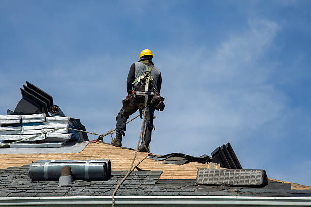 Professional Gutter Installation technician working in Hunt Valley, MD